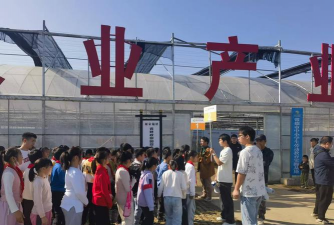 谢家铺中学阅读区