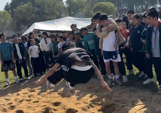 汉寿县毓德铺镇中心学校阅读区