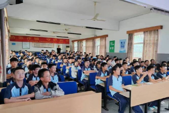 澧县澧东乡中学阅读区