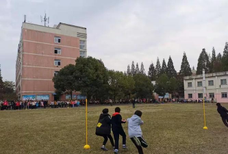 襄樊市第二十九中学阅读区