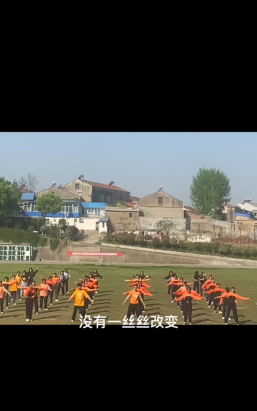 安陆市凤凰学校阅读区