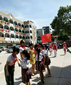 阳江市南恩学校阅读区