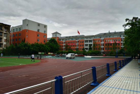 武冈七中阅读区