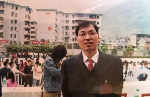德阳市绵竹市东汽中学阅读区