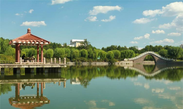 长沙市宁乡县历经铺乡初级中学阅读区