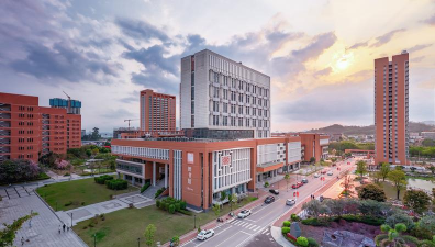 广西建设职业技术学院阅读区
