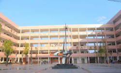 桃园县立大竹国中阅读区