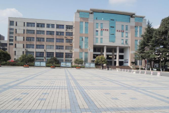 攀枝花市卫生学校阅读区