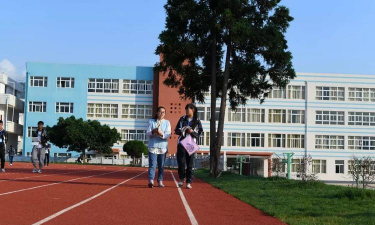 永平县第一中学阅读区