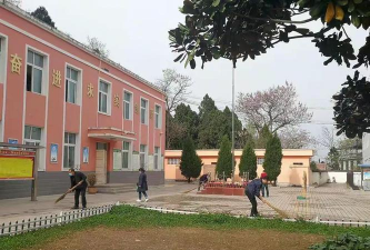 成县广化初中阅读区