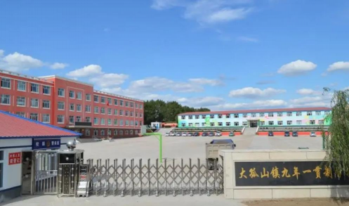 甘肃省康县铜钱九年一贯制学校阅读区