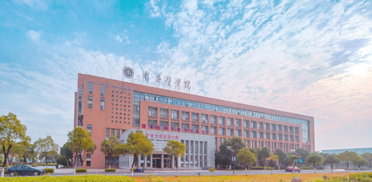 南昌医学院阅读区