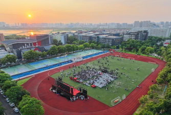 武汉传媒学院阅读区