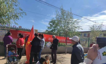 通渭县义岗中学阅读区