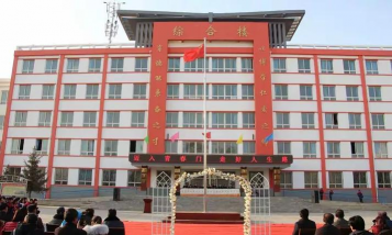 定西市安定区内官营中学阅读区
