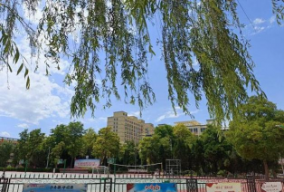 陇西县文峰中学阅读区