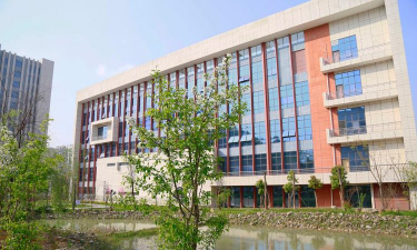 黔南民族幼儿师范高等专科学校阅读区