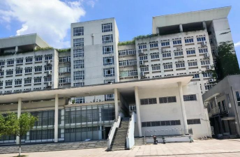温州圆达职业学校阅读区