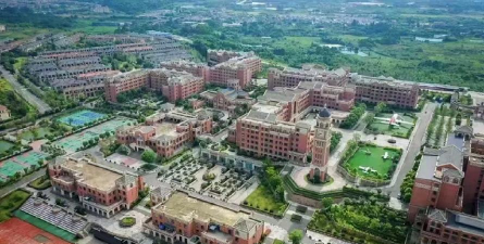 天府新区航空旅游职业学院阅读区