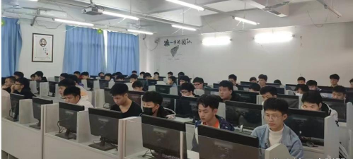 平阳县科兴计算机学校阅读区