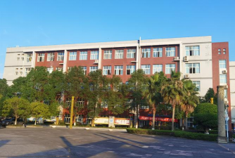 高要市经贸中等职业学校阅读区