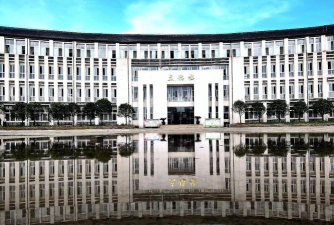金沙县沙土镇初级中学阅读区