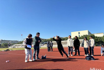 长葛市第二职业高中阅读区