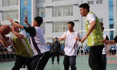涞源县职教中心阅读区