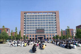 舒城县龙舒职业中专学校