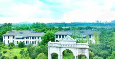湖北美术学院阅读区