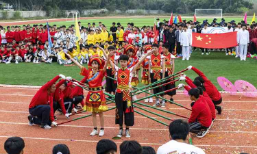 武鸣县罗波高级中学阅读区