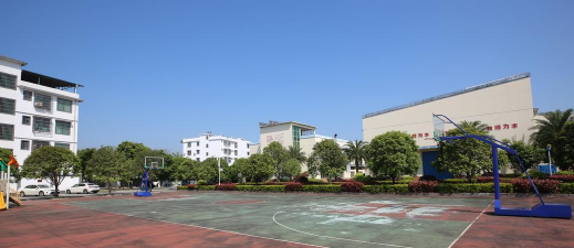 桂林市第二技工学校阅读区