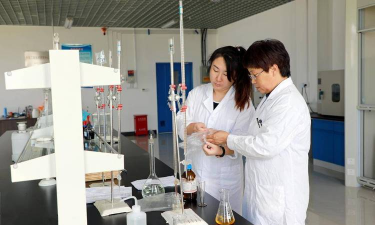 化学工业部盘锦化工安装技工学校阅读区