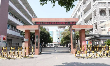 桂林市第十八中学阅读区