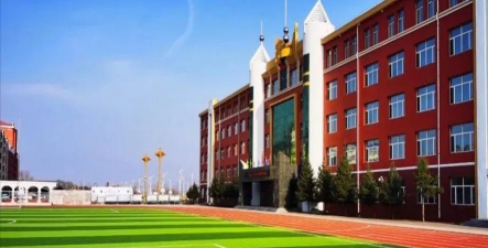 佳木斯市技工学校阅读区
