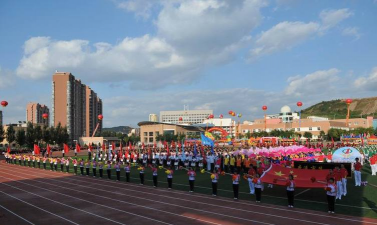 本溪市第一中专阅读区