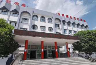 86团中学阅读区