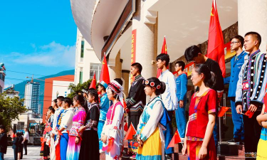 州民族中学阅读区
