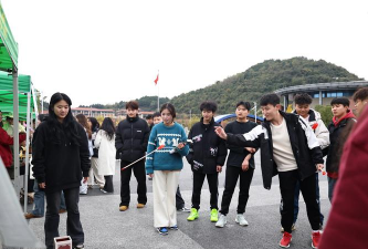 贵州水矿集团有限公司技工学校阅读区
