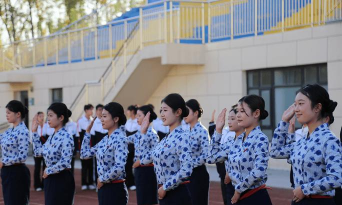 石家庄市第五职业中专学校阅读区