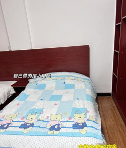 峨眉山市符溪职业中学阅读区