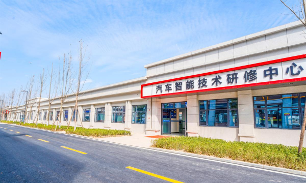 重庆汽修学校阅读区