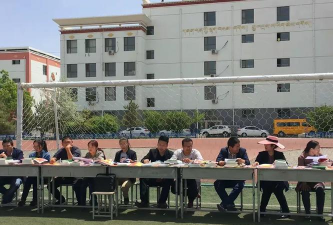 贵德县常牧镇民族寄宿制学校阅读区