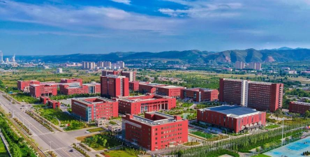 平凉体育运动学校阅读区
