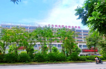 广东机电职业技术学院阅读区