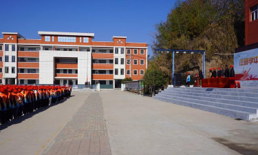 涉县马布中学阅读区
