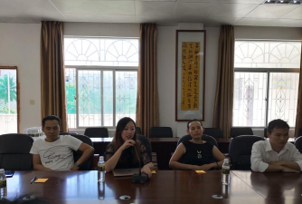 陵水黎族自治县职业中等专业学校阅读区