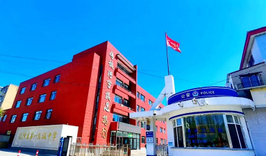 辽阳县第一高级中学