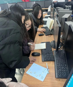 凤台县技工学校阅读区