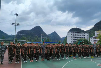 柳江县土博中学阅读区